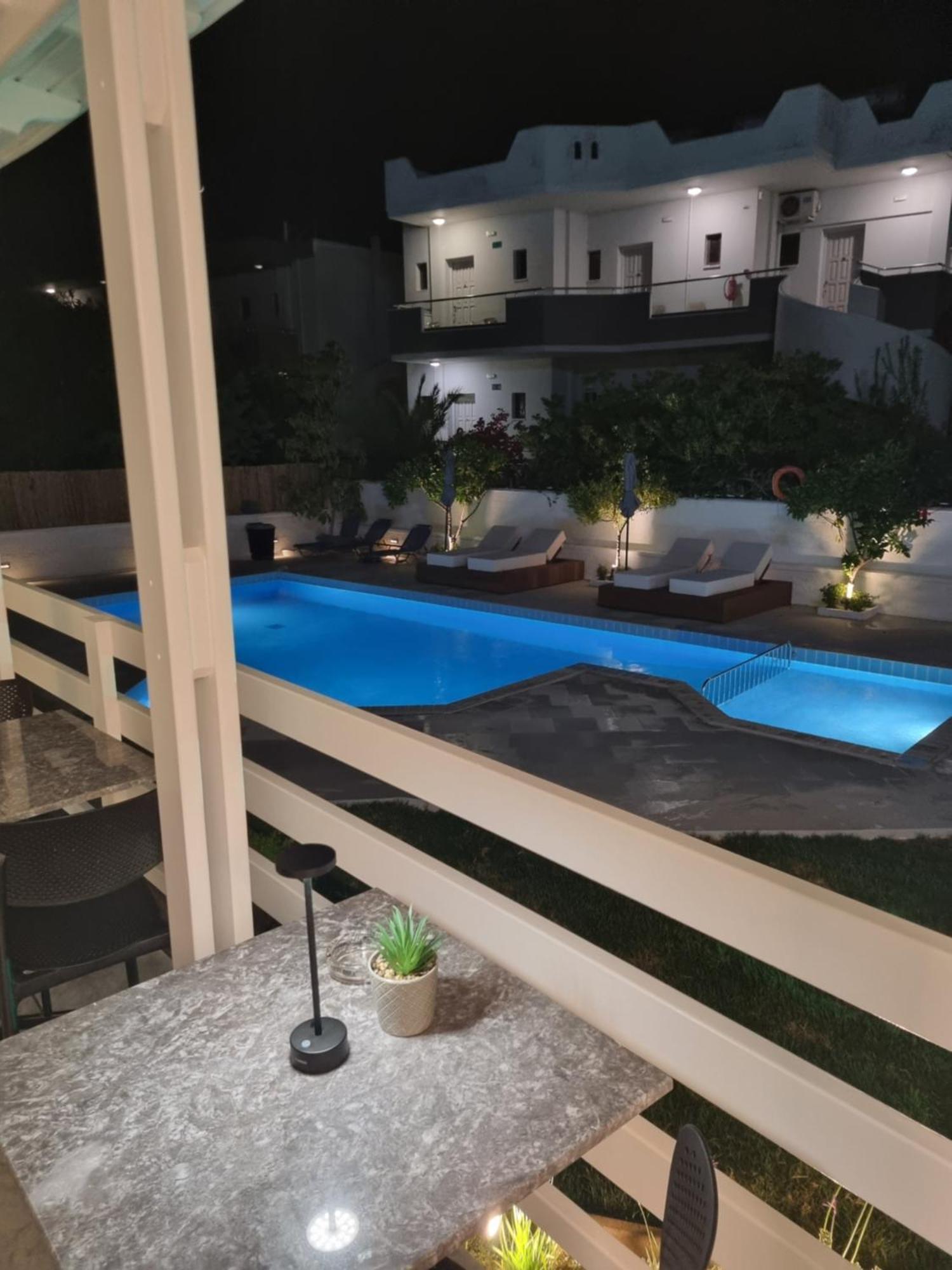 Eloque Simple Living Space Kato Daratso Luaran gambar