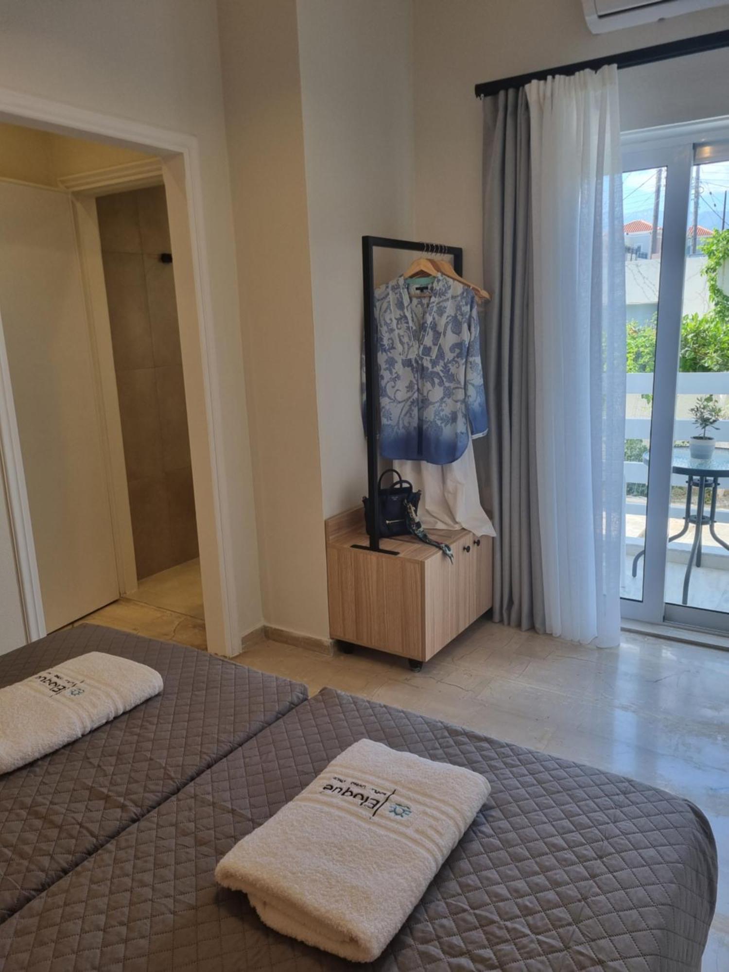 Eloque Simple Living Space Kato Daratso Luaran gambar