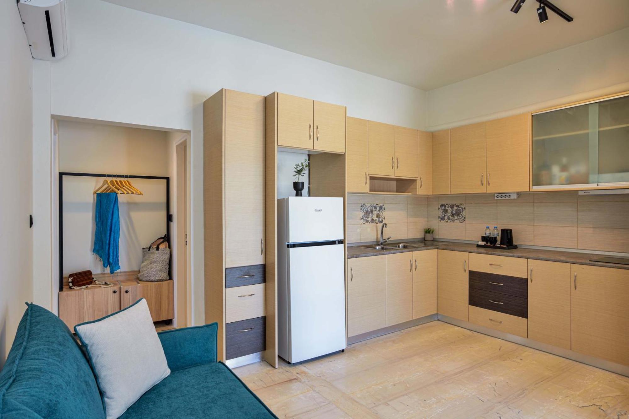 Eloque Simple Living Space Kato Daratso Luaran gambar